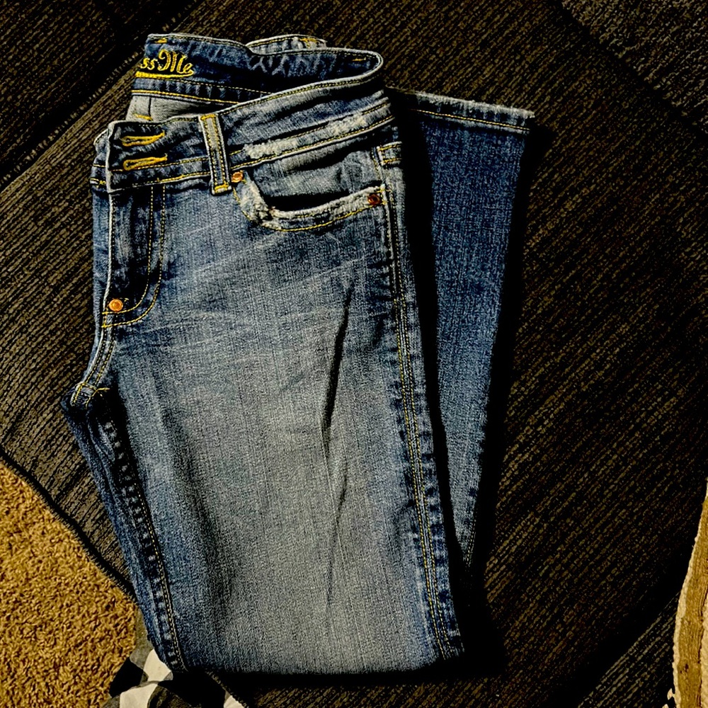 Miss Me ankle jeans